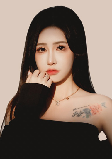 央央｜闆娘